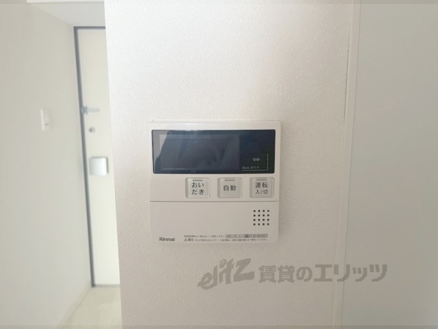 その他設備　給湯器リモコン