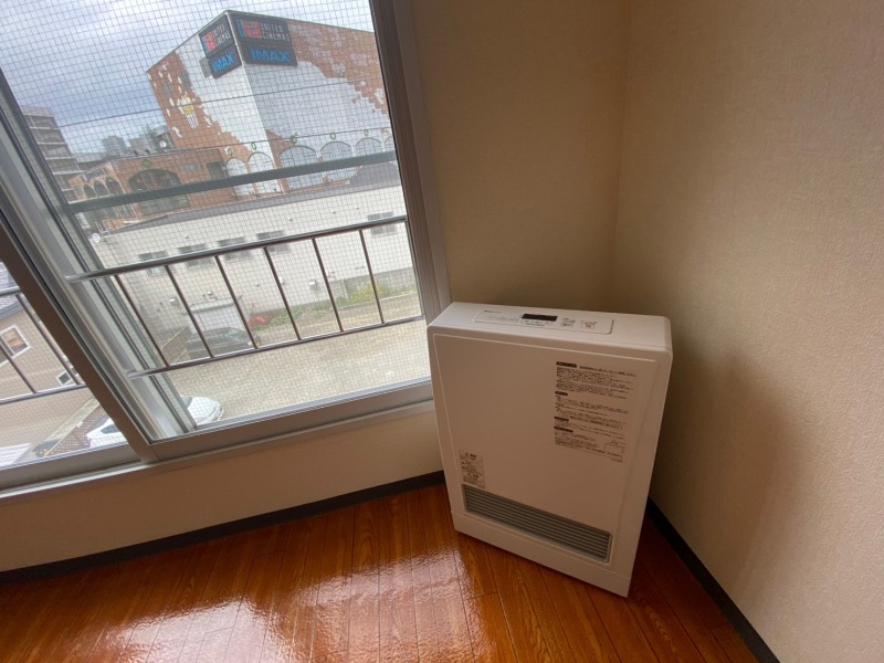 その他設備　ガス暖房です。寒い冬もこれで乗り切りましょう！