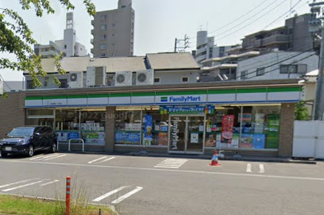 コンビニ　ファミリーマート 天白植田一丁目店（コンビニ）まで383m