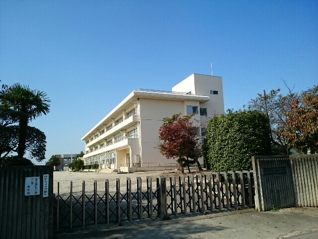 小学校　玉村町立上陽小学校（小学校）まで1600m