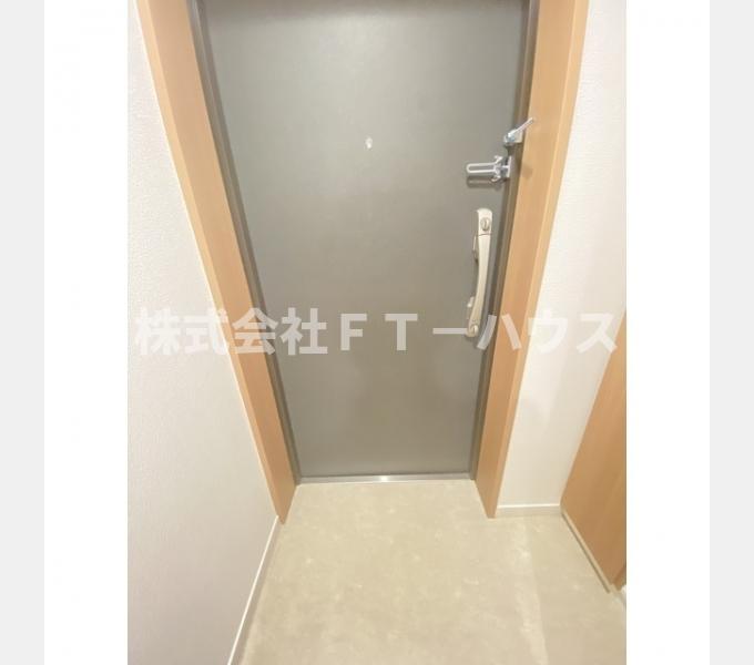 玄関　玄関同タイプの部屋