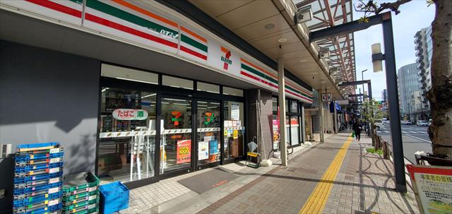 コンビニ　セブン－イレブン江東亀戸４丁目店（コンビニ）まで413m