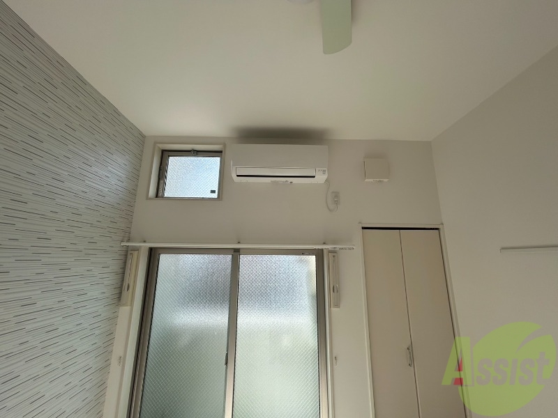 その他設備　リビングのエアコンで夏場も冬場も快適過ごせます。