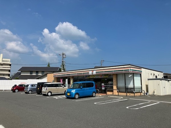 コンビニ　セブンイレブン 宇部興産病院前店（コンビニ）まで1031m