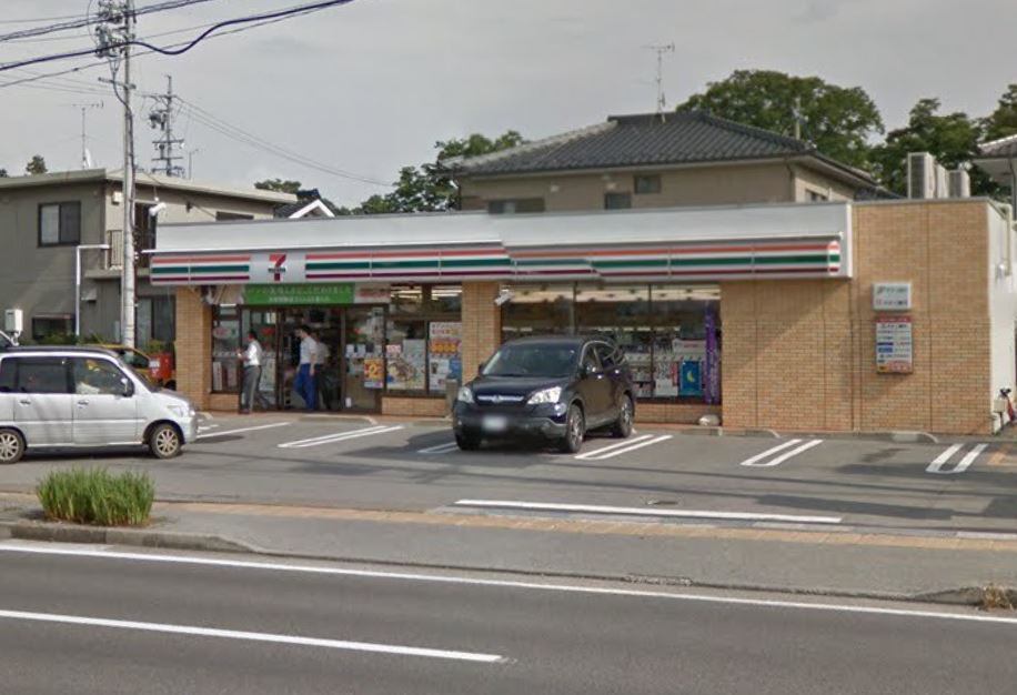 コンビニ　セブンイレブン佐久野沢北店（コンビニ）まで799m