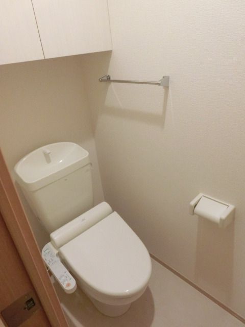 トイレ　お部屋探しはタウンハウジング蘇我店にお任せ下さい♪