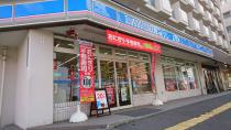 コンビニ　ローソン札幌西15丁目店（コンビニ）まで147m