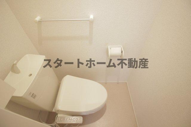 トイレ　トイレもきれいです