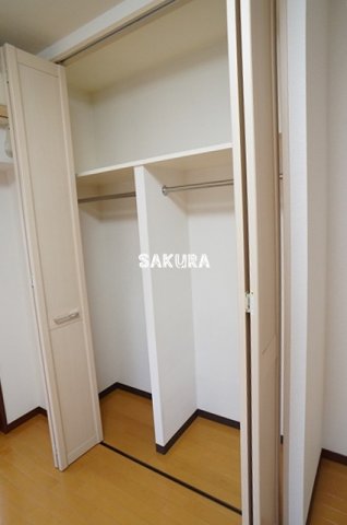 収納　お荷物の多い方でも安心のクローゼット付き♪