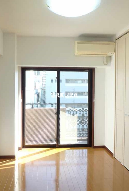 居室・リビング　開放感のあるゆったりとしたお部屋です♪