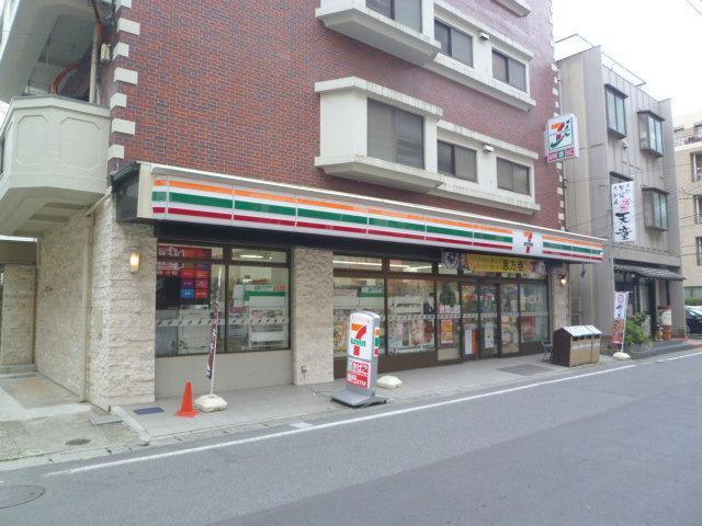 コンビニ　セブンイレブン（コンビニ）まで220m