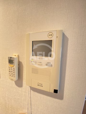 セキュリティ　コスモプレミアムベイ大阪　モニター付きインターホン
