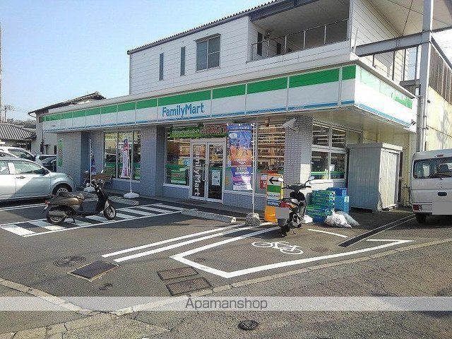 コンビニ　ファミリーマート椎迫店（コンビニ）まで1100m