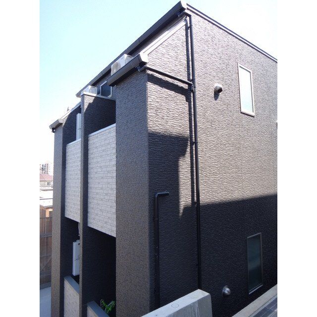 建物外観　現状優先とし写真は参照とする。