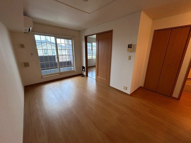 居室・リビング　おしゃれな居間です