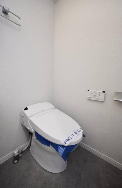 トイレ　シンプルで使いやすいトイレです