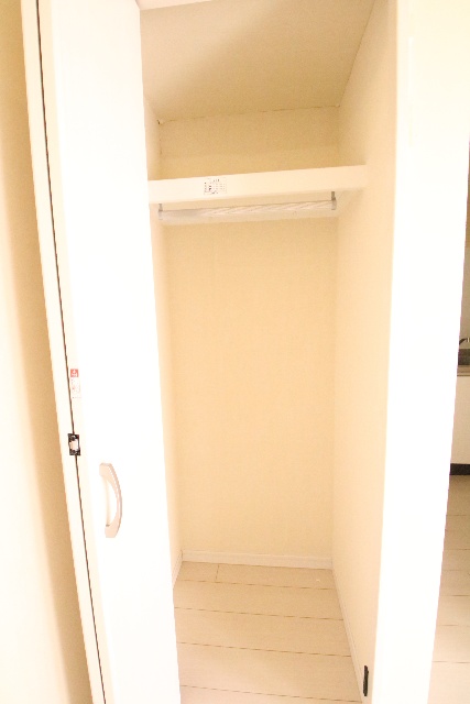 収納　※別室の参考写真の為、現況優先です。