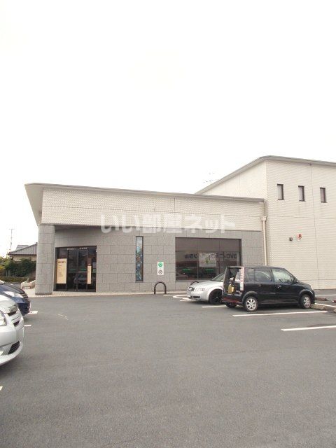 銀行　十八親和銀行竹松支店（銀行）まで398m