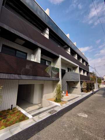 エントランス　レガリス文京大塚