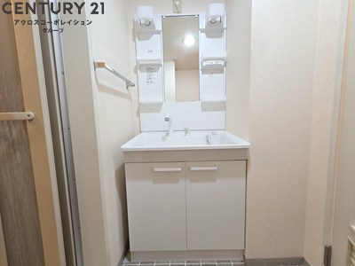 洗面設備　使い勝手の良い独立洗面台☆