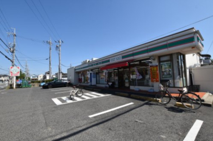 コンビニ　ローソンストア100 LS泉大津二田町店（コンビニ）まで218m