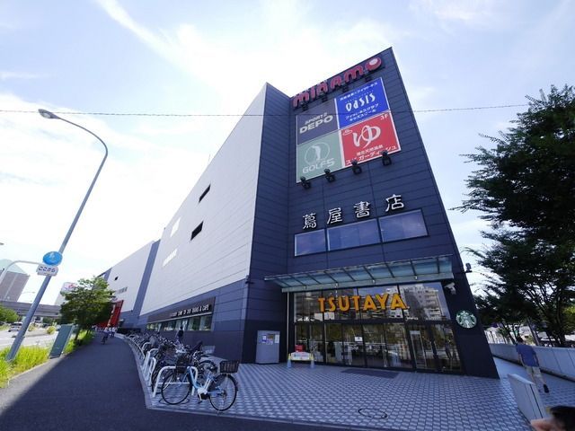 ショッピングセンター　港北みなも（ショッピングセンター）まで210m