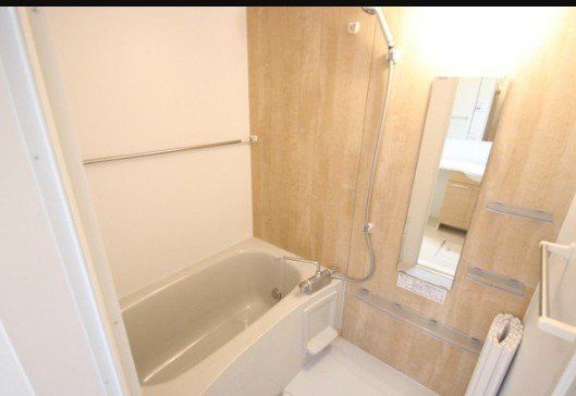バス・シャワールーム　※他部屋参考写真