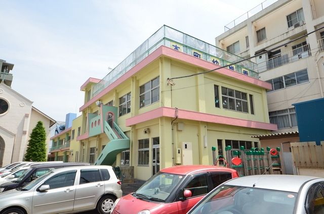 幼稚園・保育園　本町幼稚園（幼稚園・保育園）まで371m