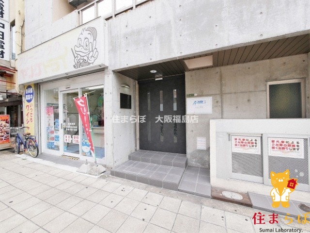 エントランス　共用部の印象も大切に