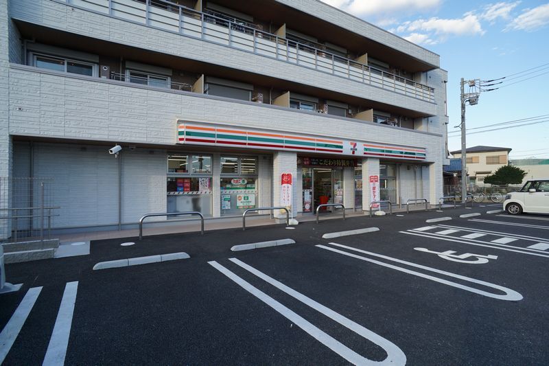 コンビニ　セブンイレブンさいたま南中野店（コンビニ）まで19m