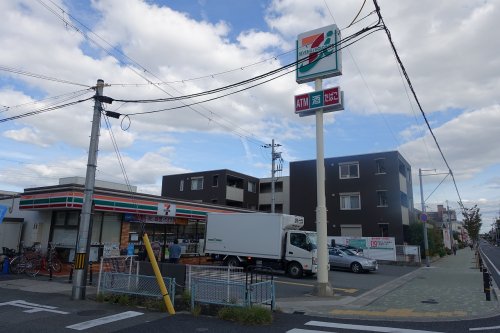 コンビニ　セブンイレブン（小松町）（コンビニ）まで455m