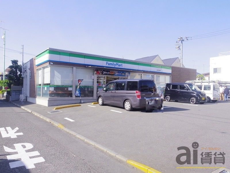コンビニ　ファミリーマート東大和向原店（コンビニ）まで110m