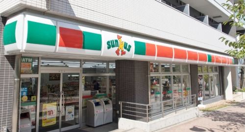 コンビニ　サンクス 新宿上落合三丁目店（コンビニ）まで327m