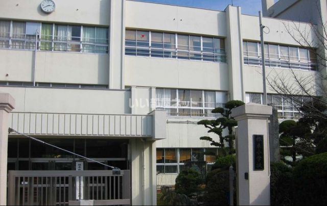 小学校　根来小学校（小学校）まで1180m