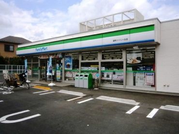 コンビニ　ファミリーマート 調布つつじヶ丘店（コンビニ）まで313m