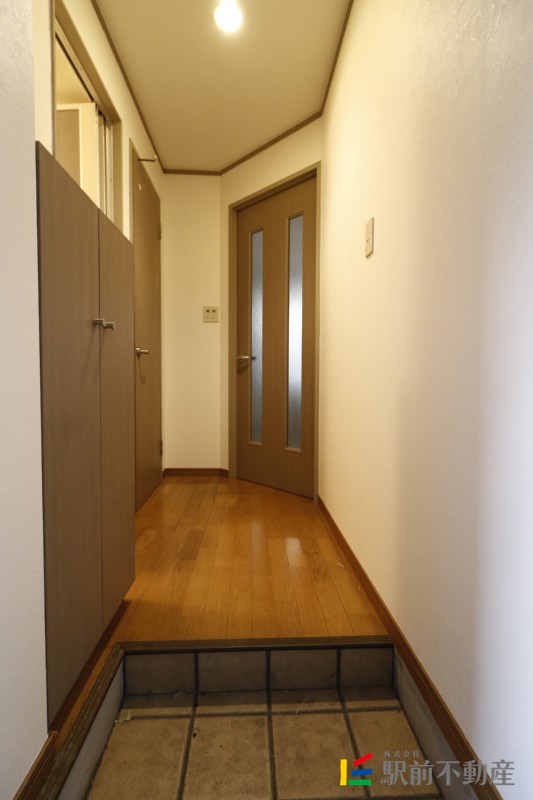 玄関　※別部屋写真