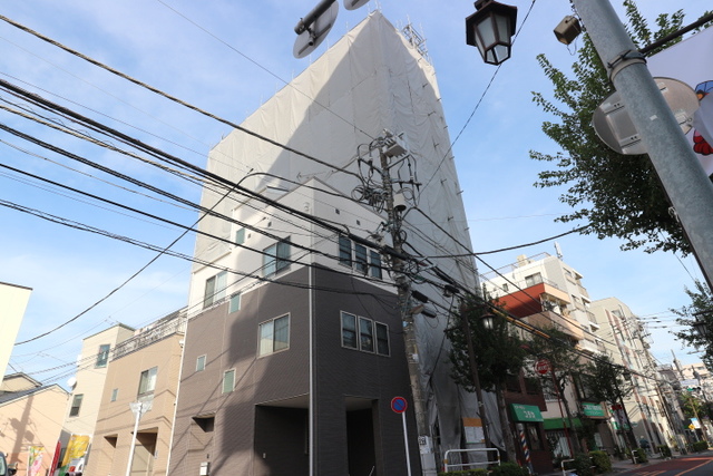 建物外観　建設中