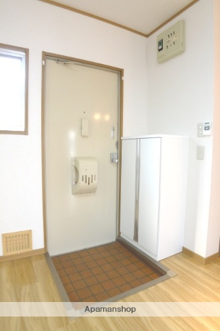 ハイツグレースの玄関写真