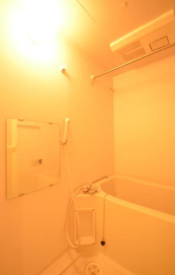 バス・シャワールーム　※別部屋の参考写真です。