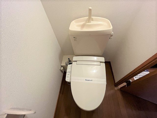 レオパレスサカグチのトイレ写真