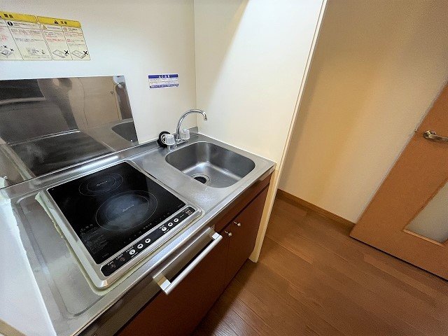 レオパレスサカグチのキッチン写真