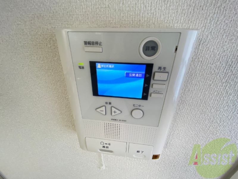 セキュリティ　窓があるので風通しが良く、快適な睡眠がとれそうですね。