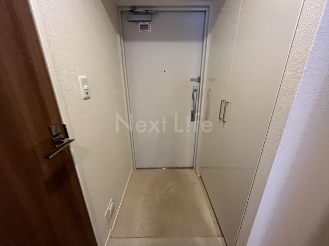 パークアクシス横濱関内スクエアの玄関写真