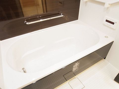 バス・シャワールーム　※別部屋の参考写真です。