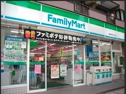 コンビニ　ファミリーマート船橋本町一丁目店（コンビニ）まで40m