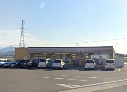 コンビニ　セブンイレブン徳島国府バイパス店（コンビニ）まで1653m