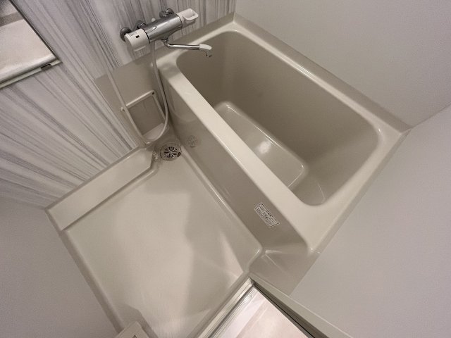バス・シャワールーム　日々の疲れを癒すお風呂付です