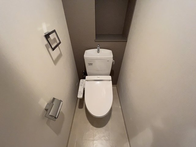トイレ　落ち着いたトイレです