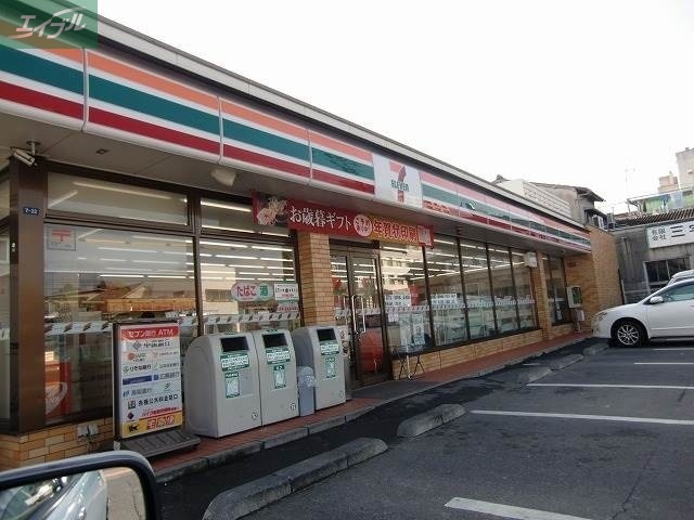コンビニ　セブンイレブン岡山浜店（コンビニ）まで222m