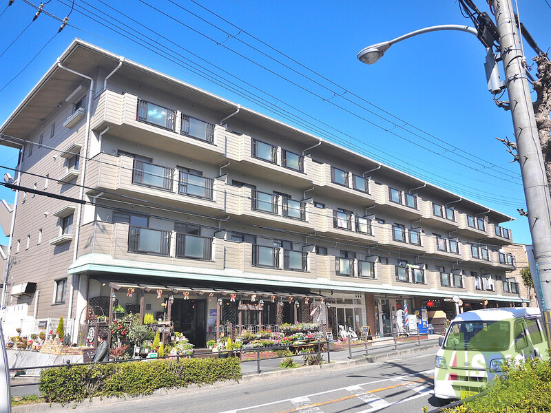 大阪モノレール彩都線 豊川駅 徒歩15分 4階建 築40年の外観写真